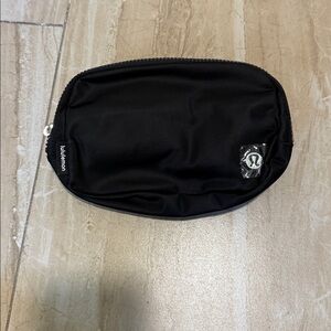 lululemon athletica Black Crossbody Bag 1L